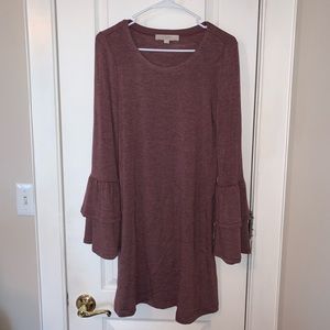 Bell sleeve dress